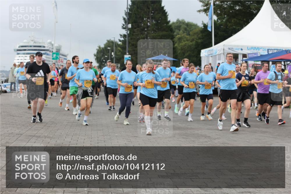 13.09.2026 - Kiel Lauf Andreas Tolksdorf http://msf.ph/oto/10412112 13.09.2026 10:02:26 Kiellinie 211016, 3061 meine-sportfotos.de