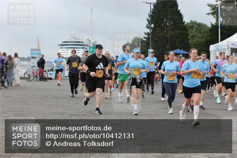 13.09.2026 - Kiel Lauf Andreas Tolksdorf http://msf.ph/oto/10412131 13.09.2026 10:02:27 Kiellinie 11016, 8910, 5406, 3061, 1521 meine-sportfotos.de