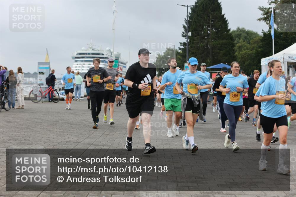13.09.2026 - Kiel Lauf Andreas Tolksdorf http://msf.ph/oto/10412138 13.09.2026 10:02:28 Kiellinie 11988, 3337, 016, 39, 8910, 5406 meine-sportfotos.de