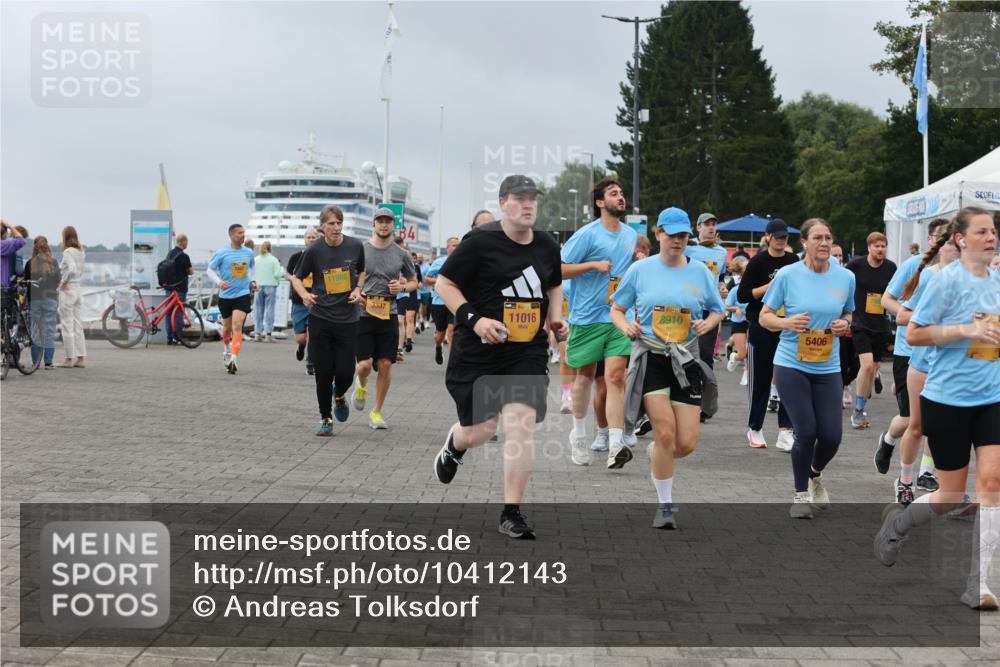 13.09.2026 - Kiel Lauf Andreas Tolksdorf http://msf.ph/oto/10412143 13.09.2026 10:02:28 Kiellinie 11988, 3337, 11016, 8910, 5406 meine-sportfotos.de