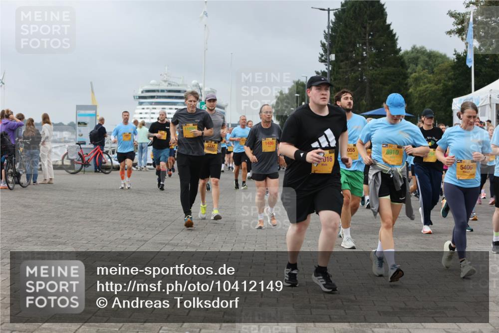 13.09.2026 - Kiel Lauf Andreas Tolksdorf http://msf.ph/oto/10412149 13.09.2026 10:02:29 Kiellinie 11988, 7467, 3337, 1486, 016, 055, 1, 384, 8910, 35, 5406 meine-sportfotos.de