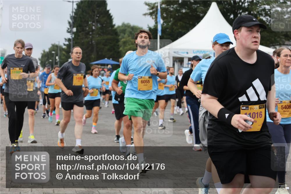 13.09.2026 - Kiel Lauf Andreas Tolksdorf http://msf.ph/oto/10412176 13.09.2026 10:02:30 Kiellinie 11988, 1486, 337, 1, 30, 6055, 1016, 38, 5406 meine-sportfotos.de