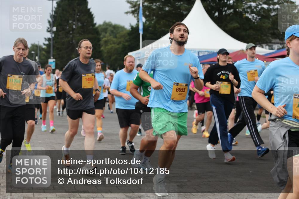 13.09.2026 - Kiel Lauf Andreas Tolksdorf http://msf.ph/oto/10412185 13.09.2026 10:02:31 Kiellinie 39, 11988, 1486, 39, 6055, 5794, 707 meine-sportfotos.de