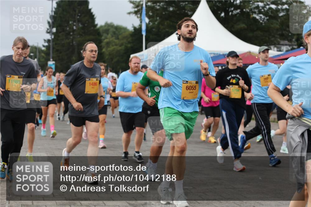 13.09.2026 - Kiel Lauf Andreas Tolksdorf http://msf.ph/oto/10412188 13.09.2026 10:02:31 Kiellinie 38, 11988, 484, 1486, 1, 38, 6055, 5794, 707 meine-sportfotos.de