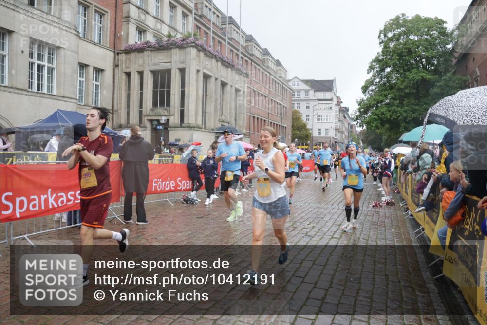13.09.2026 - Kiel Lauf Yannick Fuchs http://msf.ph/oto/10412191 13.09.2026 10:43:25 Ziel 485, 534, 681, 1069, 1178, 1500, 1720, 1780, 2119, 2131, 2680, 2800, 2887, 3132, 3911, 4124, 4218, 4282, 4690, 4718, 5222, 5679, 5715, 5848, 6079, 6231, 6422, 6536, 6655, 7199, 7262, 8038, 8488, 8511, 8825, 8952, 8959, 10173, 10450, 11010, 11162, 11566, 12342, 12544, 12779, 245, 534, 610, 1069, 1121, 1290, 1931, 2376, 2427, 2481, 2502, 2627, 2633, 2954, 2999, 3169, 3248, 3572, 3976, 4120, 4124, 4825, 5070, 5298, 5414, 5437, 5814, 6121, 6139, 6231, 6492 meine-sportfotos.de