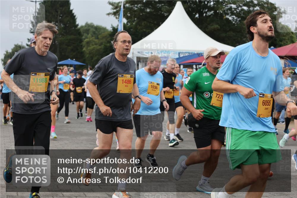 13.09.2026 - Kiel Lauf Andreas Tolksdorf http://msf.ph/oto/10412200 13.09.2026 10:02:32 Kiellinie 38, 11988, 38, 1486, 1036, 6800, 727, 6055 meine-sportfotos.de