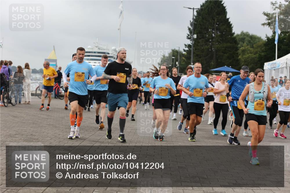 13.09.2026 - Kiel Lauf Andreas Tolksdorf http://msf.ph/oto/10412204 13.09.2026 10:02:33 Kiellinie 7467, 100, 3962, 8722, 5532, 8188, 11875 meine-sportfotos.de