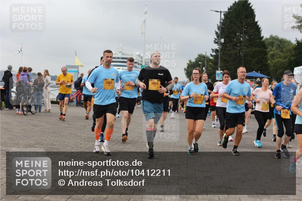 13.09.2026 - Kiel Lauf Andreas Tolksdorf http://msf.ph/oto/10412211 13.09.2026 10:02:33 Kiellinie 7467, 106, 39, 3962, 39, 8722, 5532, 6788 meine-sportfotos.de