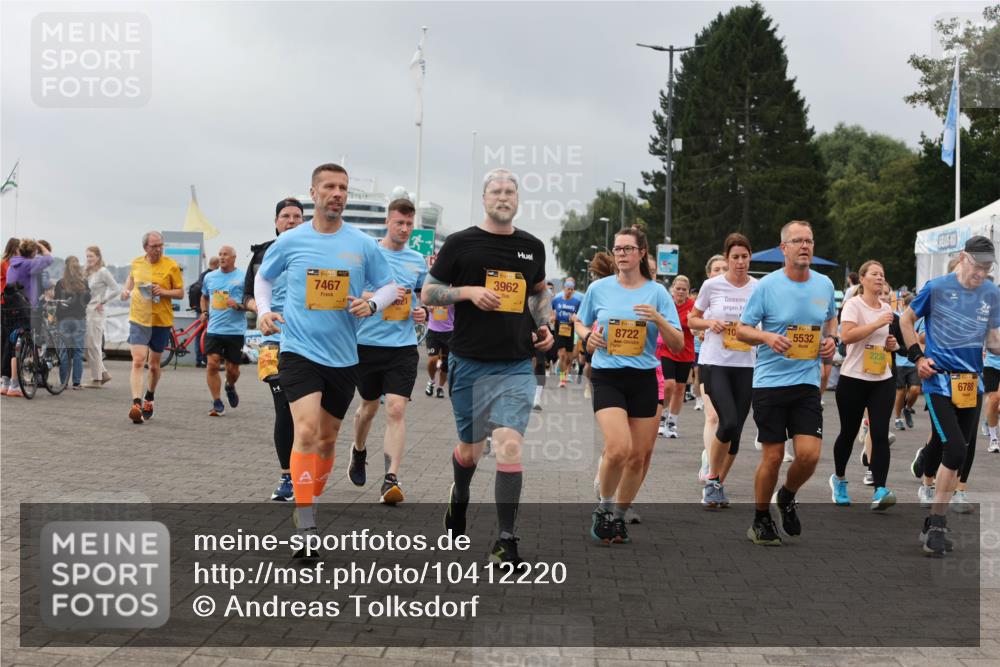 13.09.2026 - Kiel Lauf Andreas Tolksdorf http://msf.ph/oto/10412220 13.09.2026 10:02:34 Kiellinie 38, 7467, 3962, 8722, 10, 5532, 6788 meine-sportfotos.de