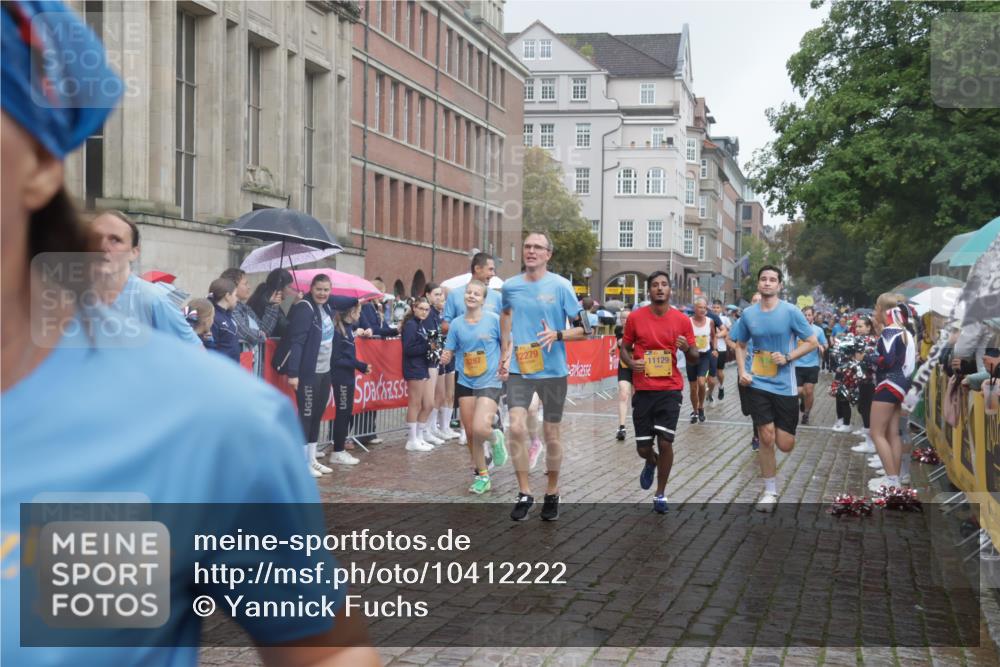 13.09.2026 - Kiel Lauf Yannick Fuchs http://msf.ph/oto/10412222 13.09.2026 10:43:27 Ziel 485, 681, 1178, 1500, 1720, 1780, 2119, 2131, 2680, 2800, 2887, 3132, 3911, 4218, 4282, 4690, 4718, 5222, 5679, 5715, 5848, 6079, 6422, 6536, 6655, 7199, 7262, 8488, 8825, 8952, 8959, 10173, 10450, 11010, 11067, 11566, 12342, 12544, 12778, 12779, 245, 534, 610, 1069, 1121, 1290, 1931, 2376, 2427, 2481, 2502, 2627, 2633, 2954, 3169, 3248, 3572, 3976, 4120, 4124, 4825, 5070, 5298, 5414, 5437, 5814, 6121, 6139, 6231, 6492, 6655 meine-sportfotos.de