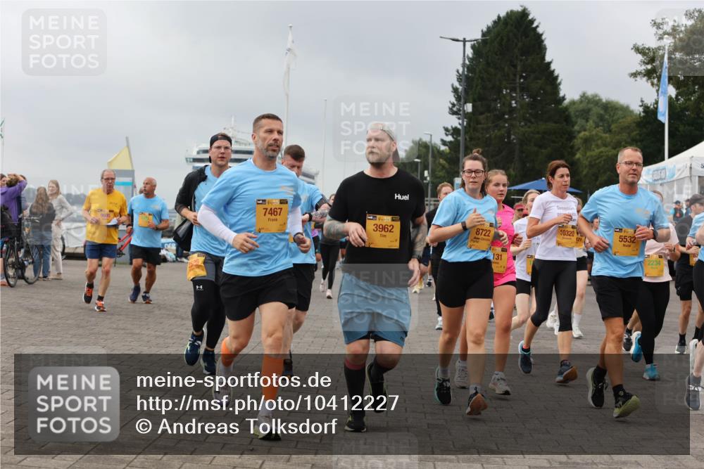 13.09.2026 - Kiel Lauf Andreas Tolksdorf http://msf.ph/oto/10412227 13.09.2026 10:02:34 Kiellinie 9605, 38, 7467, 38, 3962, 8722, 131, 3, 10320, 5532, 2234 meine-sportfotos.de