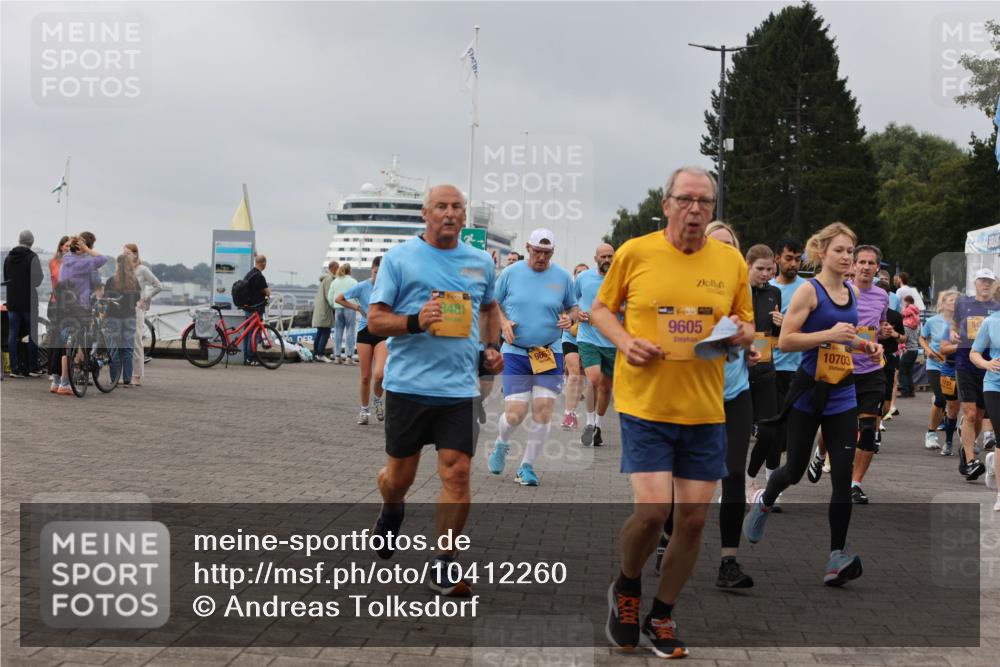13.09.2026 - Kiel Lauf Andreas Tolksdorf http://msf.ph/oto/10412260 13.09.2026 10:02:38 Kiellinie 35, 3481, 9663, 1, 39, 9605, 10703, 1737 meine-sportfotos.de
