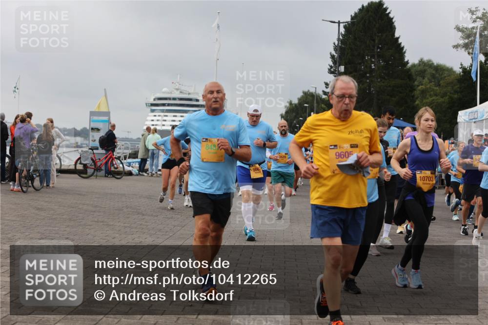 13.09.2026 - Kiel Lauf Andreas Tolksdorf http://msf.ph/oto/10412265 13.09.2026 10:02:39 Kiellinie 14, 39, 848, 9663, 3429, 1, 39422, 9605, 39, 10703 meine-sportfotos.de