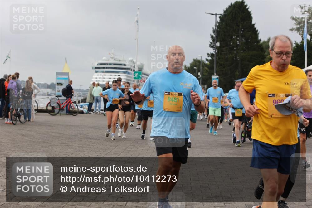 13.09.2026 - Kiel Lauf Andreas Tolksdorf http://msf.ph/oto/10412273 13.09.2026 10:02:39 Kiellinie 38, 8481, 10124, 38, 960, 30 meine-sportfotos.de