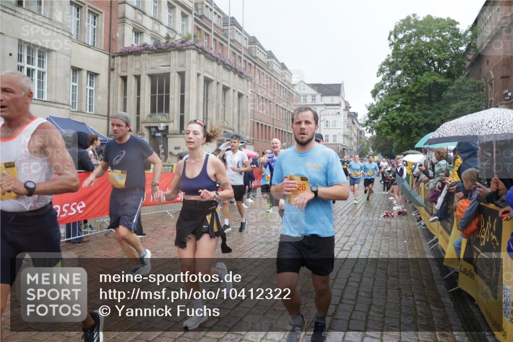 13.09.2026 - Kiel Lauf Yannick Fuchs http://msf.ph/oto/10412322 13.09.2026 10:43:33 Ziel 681, 1500, 1536, 1720, 1780, 2317, 2680, 2800, 3123, 3132, 4143, 4493, 4541, 4690, 4718, 4850, 4941, 5127, 5222, 5715, 5848, 6079, 6422, 6536, 6716, 7199, 8952, 8959, 9337, 9823, 10173, 10247, 10450, 11067, 11774, 12342, 12544, 12778, 12779, 245, 485, 534, 610, 1069, 1121, 1178, 1290, 1931, 2119, 2131, 2376, 2427, 2481, 2502, 2627, 2633, 2887, 2954, 3169, 3248, 3911, 3976, 4124, 4218, 4282, 4690, 4825, 5070, 5222, 5298, 5414, 5437, 5679, 6121, 6139, 6231, 6492, 6655, 1977 meine-sportfotos.de