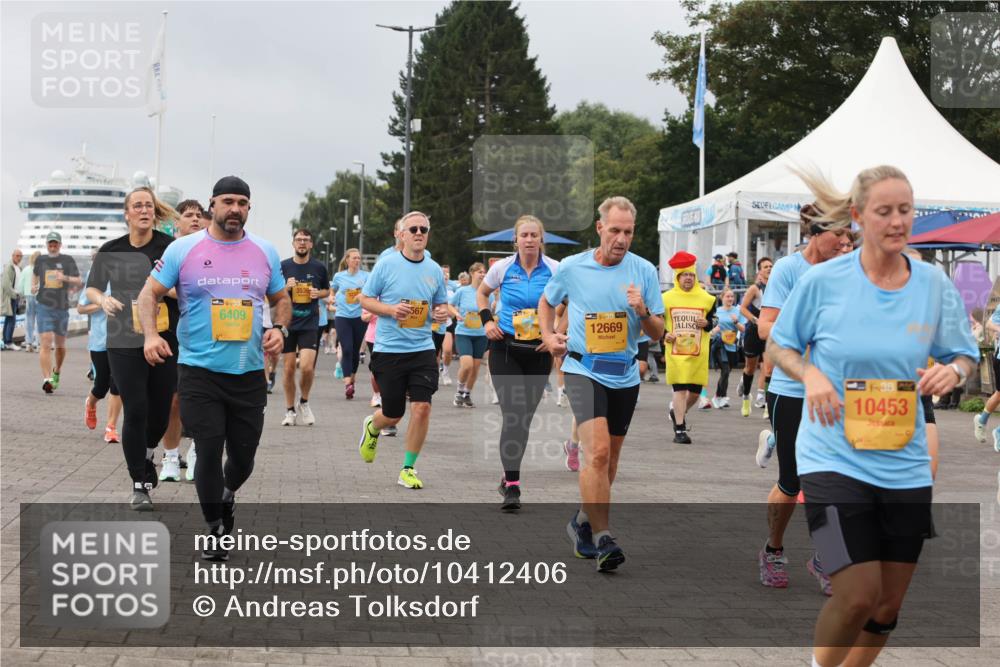 13.09.2026 - Kiel Lauf Andreas Tolksdorf http://msf.ph/oto/10412406 13.09.2026 10:02:48 Kiellinie 4, 35, 567, 6409, 38, 12669, 100, 1, 39, 10453 meine-sportfotos.de