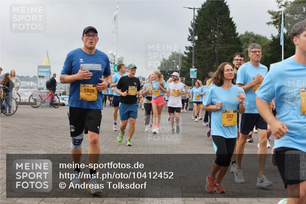 13.09.2026 - Kiel Lauf Andreas Tolksdorf http://msf.ph/oto/10412452 13.09.2026 10:02:52 Kiellinie 138, 1929, 11581, 11217, 207 meine-sportfotos.de