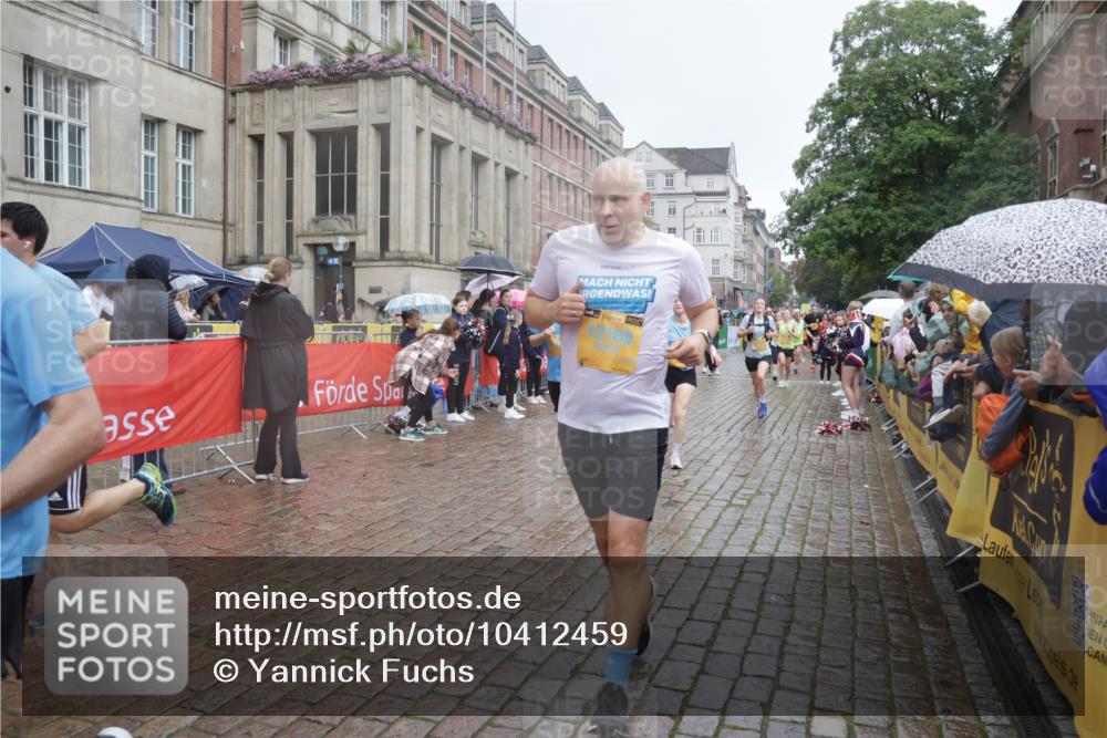13.09.2026 - Kiel Lauf Yannick Fuchs http://msf.ph/oto/10412459 13.09.2026 10:43:41 Ziel 149, 1029, 1536, 2317, 3123, 3292, 4143, 4493, 4541, 4669, 4850, 4941, 5059, 5127, 5419, 6368, 6716, 7351, 8037, 9281, 9337, 9823, 10247, 10683, 11067, 11213, 11438, 11774, 12763, 12778, 245, 485, 534, 610, 681, 1069, 1121, 1178, 1500, 1720, 1780, 2119, 2131, 2376, 2633, 2680, 2800, 2887, 2954, 3132, 3169, 3911, 3976, 4124, 4218, 4282, 4690, 4718, 5070, 5222, 5414, 5679, 5715, 5848, 6079, 6139, 6231, 6422, 6492, 6536, 6655, 1977, 5437 meine-sportfotos.de