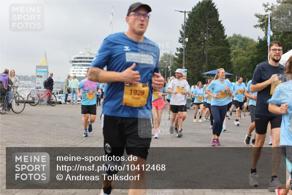 13.09.2026 - Kiel Lauf Andreas Tolksdorf http://msf.ph/oto/10412468 13.09.2026 10:02:52 Kiellinie 3029, 1929, 1158, 11217, 3237 meine-sportfotos.de