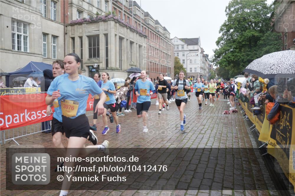 13.09.2026 - Kiel Lauf Yannick Fuchs http://msf.ph/oto/10412476 13.09.2026 10:43:43 Ziel 149, 371, 1029, 1536, 2317, 2653, 2971, 3123, 3258, 3292, 4143, 4493, 4541, 4669, 4801, 4850, 4941, 5059, 5127, 5419, 6096, 6368, 6716, 7351, 8037, 9281, 9337, 9823, 10247, 10683, 11213, 11438, 11774, 12763, 245, 485, 534, 610, 681, 1069, 1121, 1178, 1500, 1720, 1780, 2119, 2131, 2376, 2633, 2680, 2800, 2887, 2954, 3123, 3132, 3169, 3911, 3976, 4124, 4218, 4282, 4690, 4718, 5070, 5222, 5679, 5715, 5848, 6079, 6139, 6231, 6422, 6492, 6536, 6655, 1977, 5437 meine-sportfotos.de