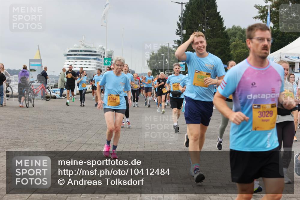 13.09.2026 - Kiel Lauf Andreas Tolksdorf http://msf.ph/oto/10412484 13.09.2026 10:02:56 Kiellinie 10241, 2, 10440, 38, 5052, 26, 3029 meine-sportfotos.de
