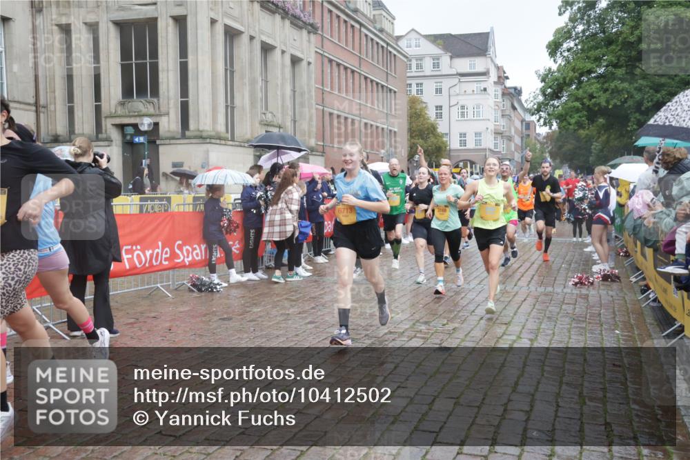 13.09.2026 - Kiel Lauf Yannick Fuchs http://msf.ph/oto/10412502 13.09.2026 10:43:45 Ziel 149, 371, 1029, 2317, 2653, 2971, 3258, 3292, 3734, 4541, 4669, 4801, 4850, 4941, 5059, 5127, 5419, 6096, 6368, 6716, 7351, 8037, 9281, 9337, 9559, 10132, 10247, 10683, 11031, 11213, 11438, 12763, 245, 485, 534, 610, 681, 1069, 1121, 1178, 1500, 1536, 1720, 1780, 2119, 2131, 2633, 2680, 2800, 2887, 2954, 3123, 3132, 3169, 3911, 4124, 4143, 4218, 4282, 4493, 4541, 4690, 4718, 4941, 5070, 5127, 5222, 5679, 5715, 5848, 6079, 6139, 6231, 6422, 6492, 6536, 6655, 1977 meine-sportfotos.de