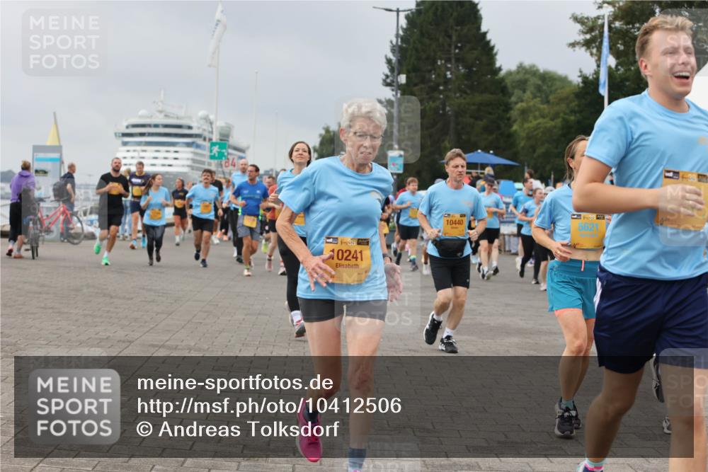 13.09.2026 - Kiel Lauf Andreas Tolksdorf http://msf.ph/oto/10412506 13.09.2026 10:02:57 Kiellinie 10241, 10440, 38, 5621, 11935 meine-sportfotos.de