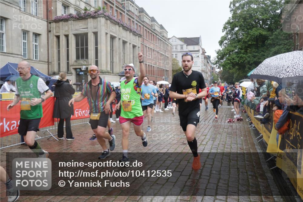 13.09.2026 - Kiel Lauf Yannick Fuchs http://msf.ph/oto/10412535 13.09.2026 10:43:47 Ziel 149, 371, 1029, 1215, 2316, 2653, 2971, 3258, 3292, 3308, 3734, 4669, 4801, 4850, 5059, 5419, 6096, 6368, 6716, 7351, 8037, 8412, 9281, 9337, 9559, 10132, 10437, 10683, 10705, 11031, 11213, 11438, 11611, 12763, 245, 485, 534, 610, 681, 1069, 1121, 1178, 1500, 1536, 1720, 1780, 2119, 2131, 2317, 2680, 2800, 2887, 3123, 3132, 3169, 3911, 4124, 4143, 4218, 4282, 4493, 4541, 4690, 4718, 4941, 5070, 5127, 5222, 5679, 5715, 5848, 6079, 6231, 6422, 6492, 6536, 6655, 6716, 1977 meine-sportfotos.de
