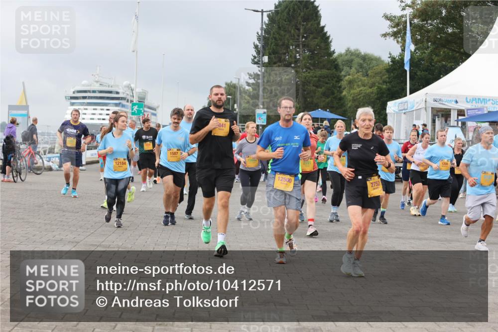 13.09.2026 - Kiel Lauf Andreas Tolksdorf http://msf.ph/oto/10412571 13.09.2026 10:03:02 Kiellinie 12184, 1587, 841, 20, 12500, 2781, 2752, 1091 meine-sportfotos.de