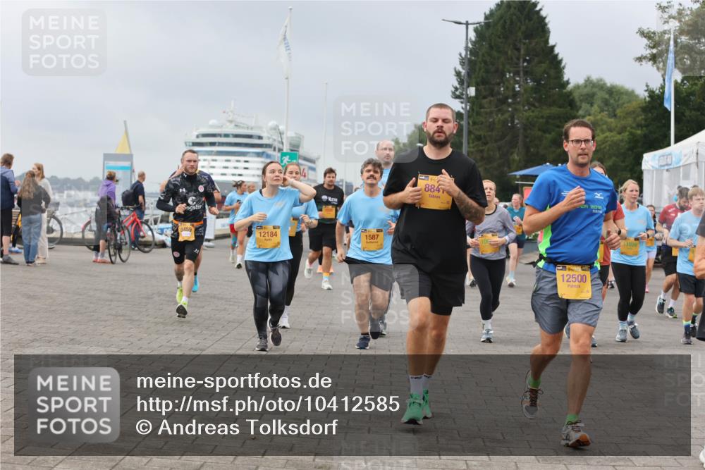13.09.2026 - Kiel Lauf Andreas Tolksdorf http://msf.ph/oto/10412585 13.09.2026 10:03:03 Kiellinie 8459, 12184, 1587, 884, 2016, 12500, 11028 meine-sportfotos.de