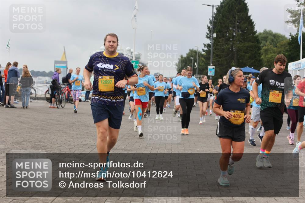13.09.2026 - Kiel Lauf Andreas Tolksdorf http://msf.ph/oto/10412624 13.09.2026 10:03:08 Kiellinie 38, 12697, 8328, 11350, 7556, 4806, 2771 meine-sportfotos.de