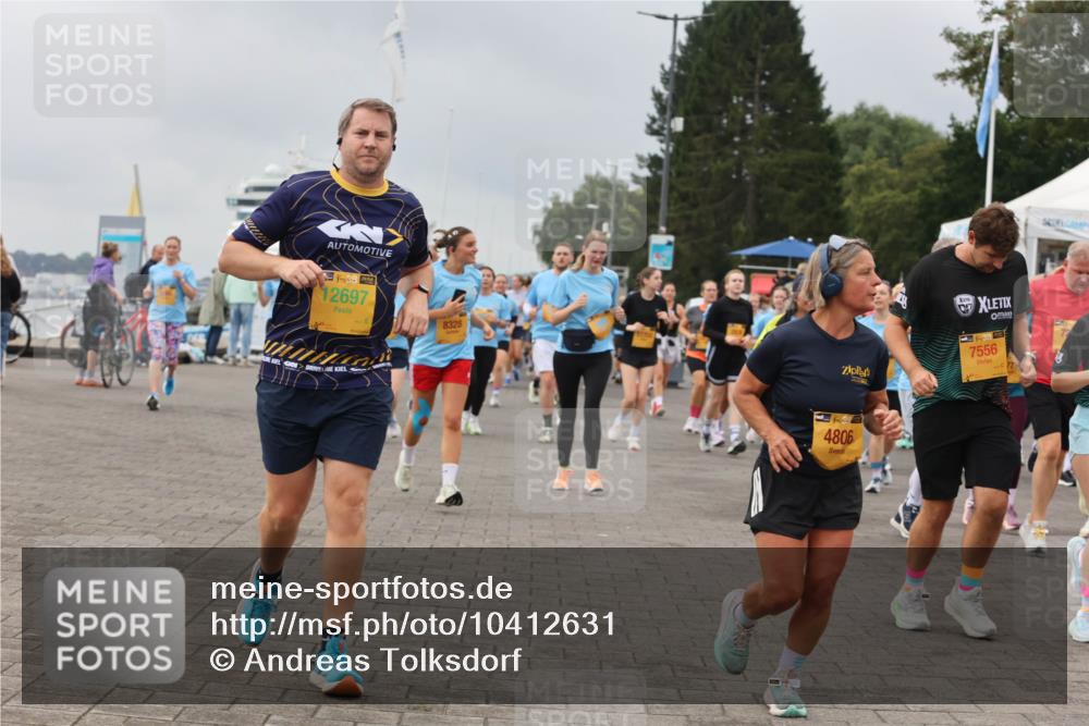 13.09.2026 - Kiel Lauf Andreas Tolksdorf http://msf.ph/oto/10412631 13.09.2026 10:03:08 Kiellinie 38, 12697, 8328, 1, 3, 7556, 4806 meine-sportfotos.de