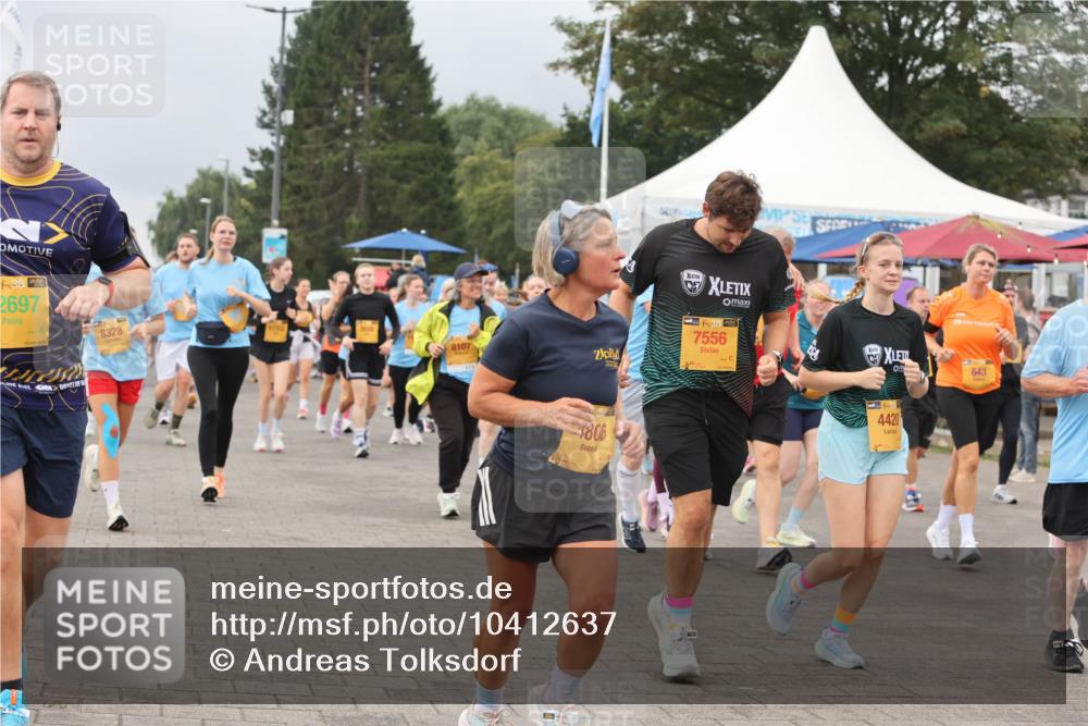 13.09.2026 - Kiel Lauf Andreas Tolksdorf http://msf.ph/oto/10412637 13.09.2026 10:03:08 Kiellinie 4, 38, 2697, 8328, 8107, 38, 7556, 4806, 4420, 643 meine-sportfotos.de