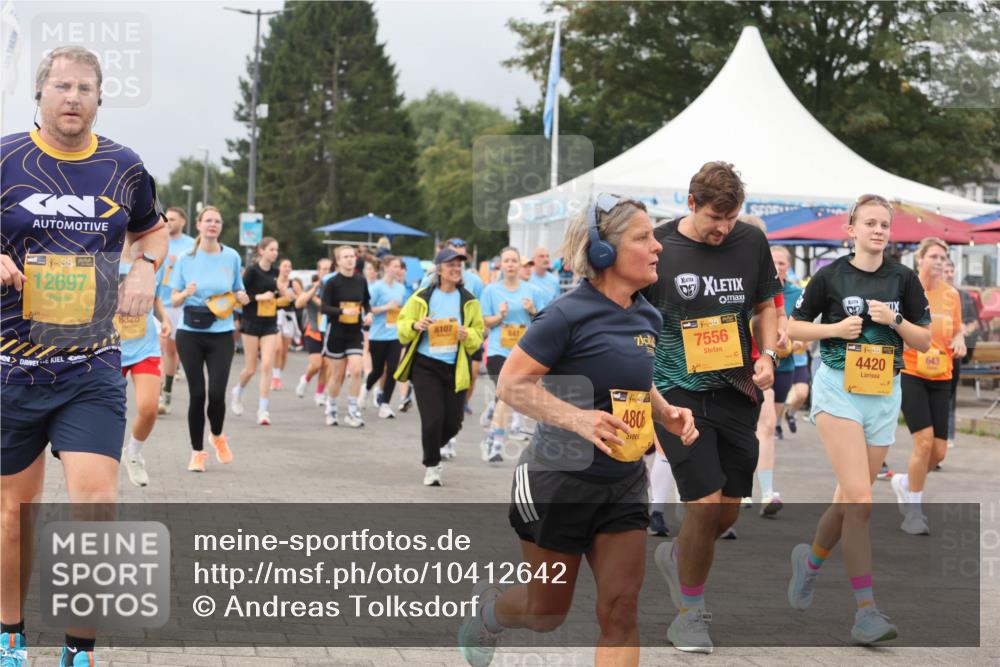 13.09.2026 - Kiel Lauf Andreas Tolksdorf http://msf.ph/oto/10412642 13.09.2026 10:03:08 Kiellinie 38, 12697, 8328, 8107, 38, 7556, 38, 4420, 4806 meine-sportfotos.de