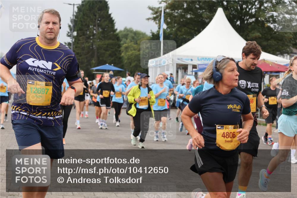 13.09.2026 - Kiel Lauf Andreas Tolksdorf http://msf.ph/oto/10412650 13.09.2026 10:03:09 Kiellinie 38, 12697, 8107, 38, 56, 4, 38, 4806 meine-sportfotos.de