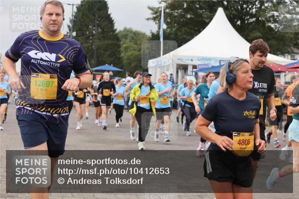13.09.2026 - Kiel Lauf Andreas Tolksdorf http://msf.ph/oto/10412653 13.09.2026 10:03:09 Kiellinie 48, 12697, 8107, 841, 4806 meine-sportfotos.de