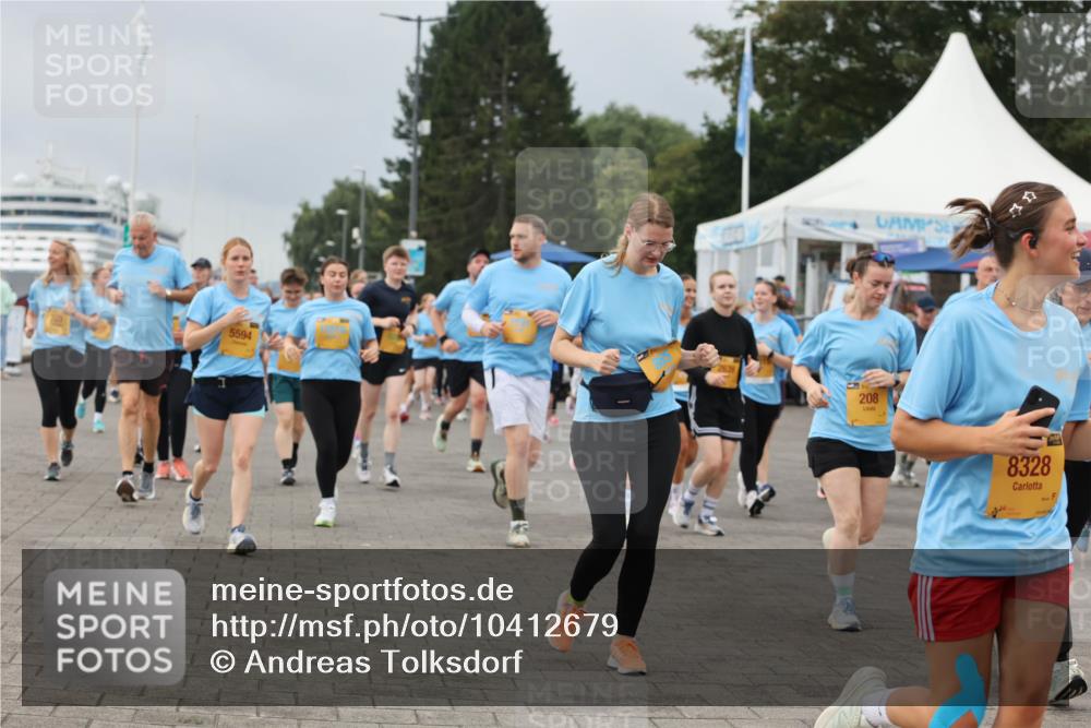 13.09.2026 - Kiel Lauf Andreas Tolksdorf http://msf.ph/oto/10412679 13.09.2026 10:03:11 Kiellinie 5594, 208, 34, 8328 meine-sportfotos.de