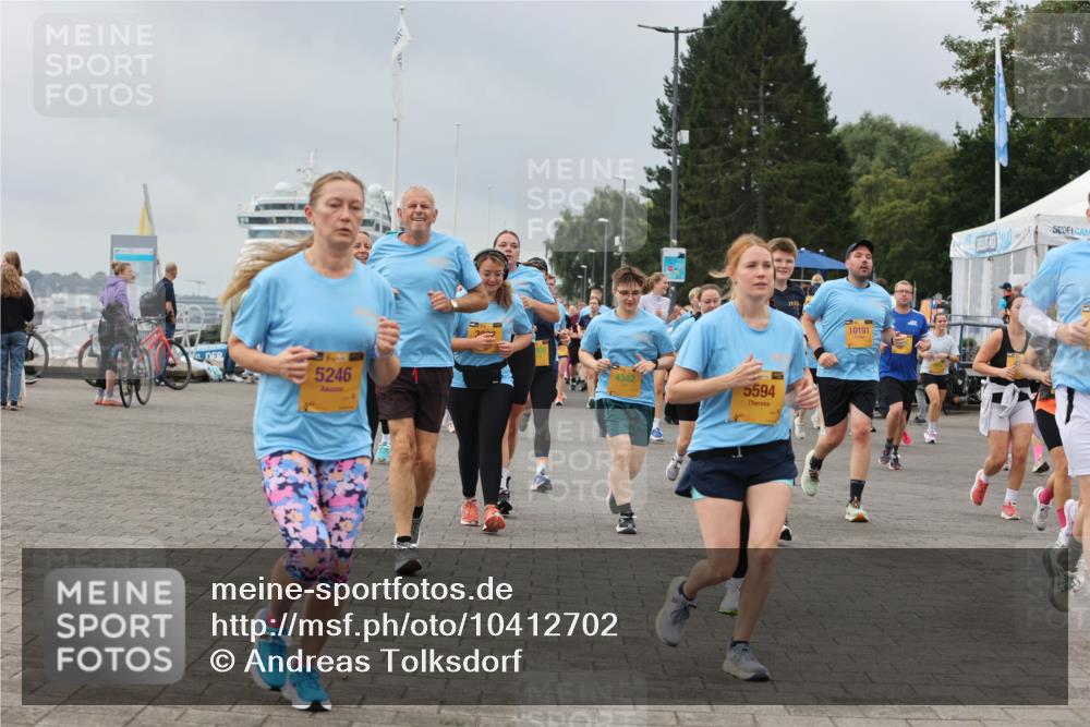 13.09.2026 - Kiel Lauf Andreas Tolksdorf http://msf.ph/oto/10412702 13.09.2026 10:03:13 Kiellinie 5246, 3032, 4342, 5594, 10191 meine-sportfotos.de