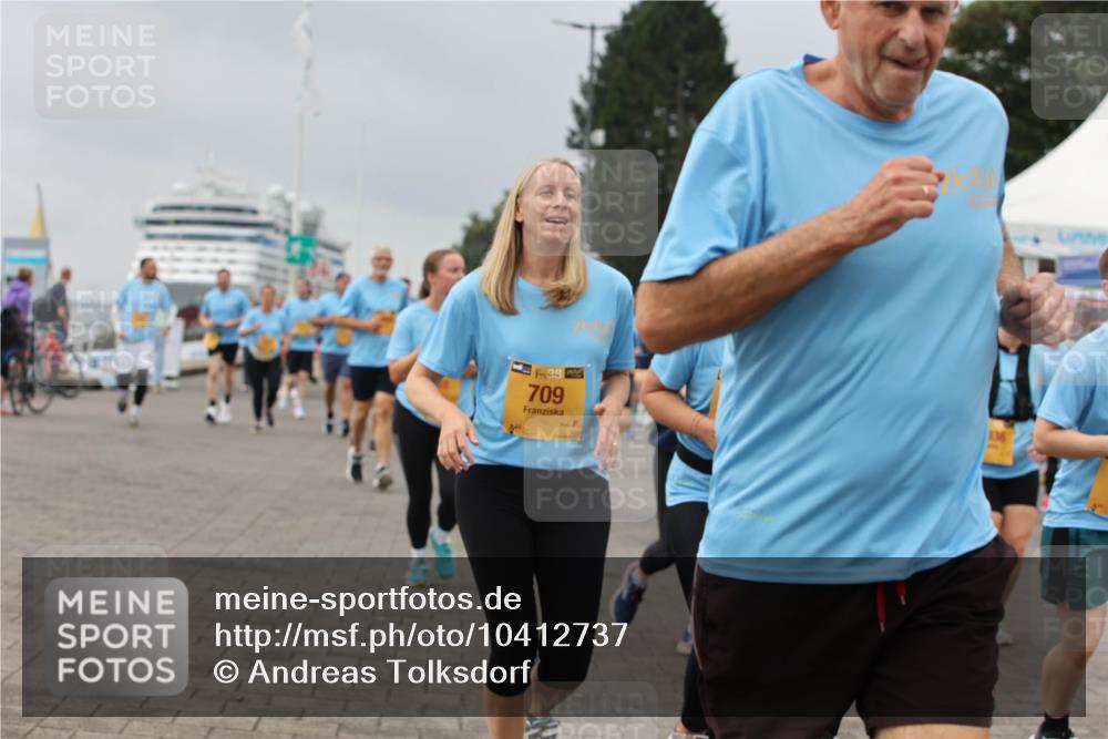 13.09.2026 - Kiel Lauf Andreas Tolksdorf http://msf.ph/oto/10412737 13.09.2026 10:03:16 Kiellinie 709 meine-sportfotos.de