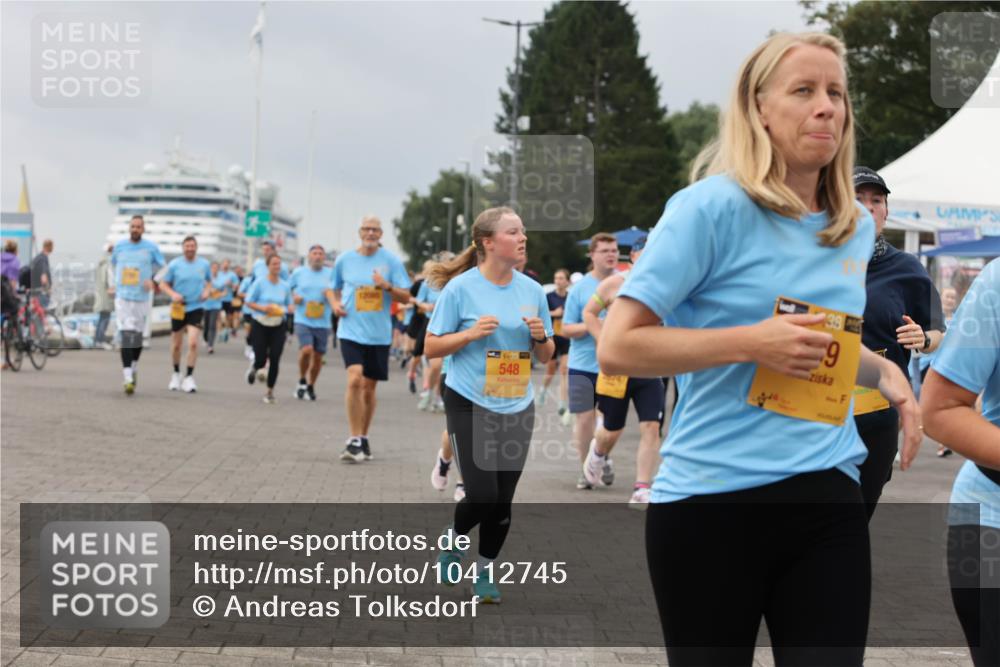 13.09.2026 - Kiel Lauf Andreas Tolksdorf http://msf.ph/oto/10412745 13.09.2026 10:03:17 Kiellinie 548, 9 meine-sportfotos.de