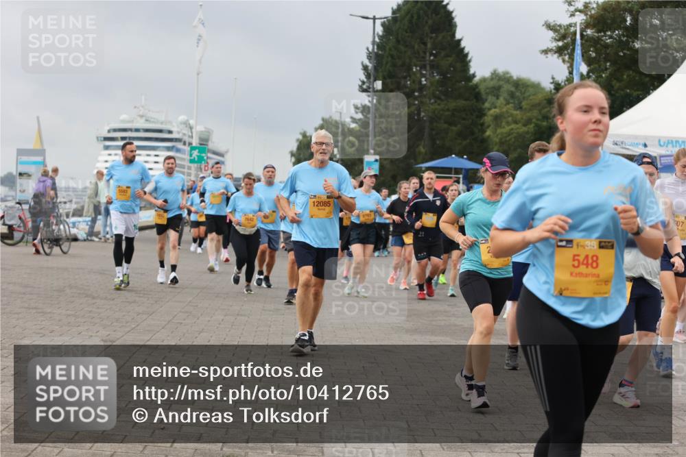 13.09.2026 - Kiel Lauf Andreas Tolksdorf http://msf.ph/oto/10412765 13.09.2026 10:03:18 Kiellinie 1800, 35, 12085, 8793, 39, 548, 548, 07 meine-sportfotos.de