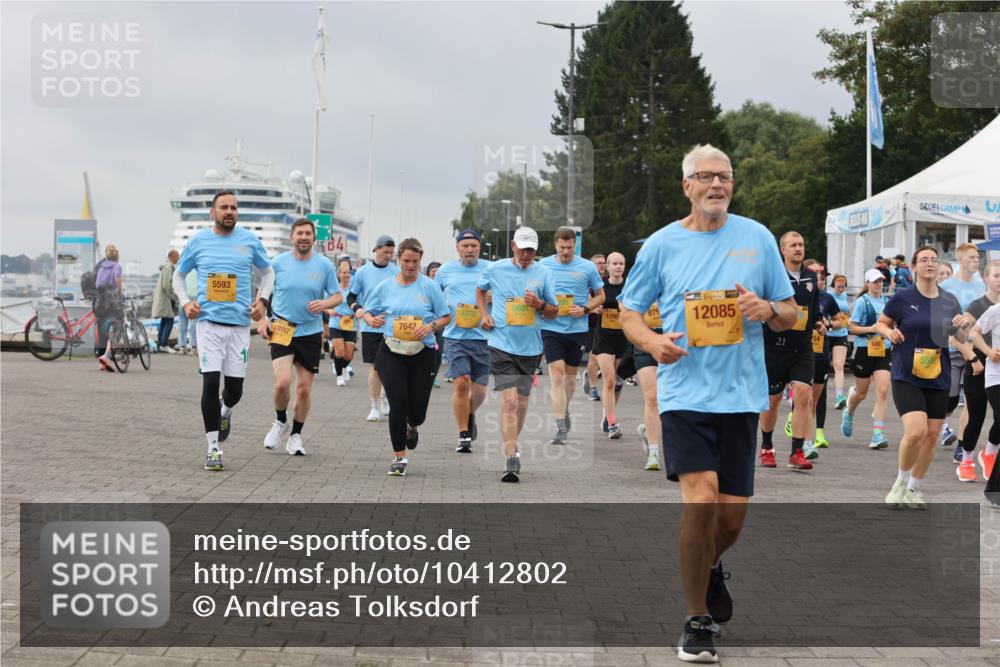 13.09.2026 - Kiel Lauf Andreas Tolksdorf http://msf.ph/oto/10412802 13.09.2026 10:03:20 Kiellinie 5593, 1890, 84, 7642, 5601, 3378, 879, 1795, 39, 12085, 21 meine-sportfotos.de