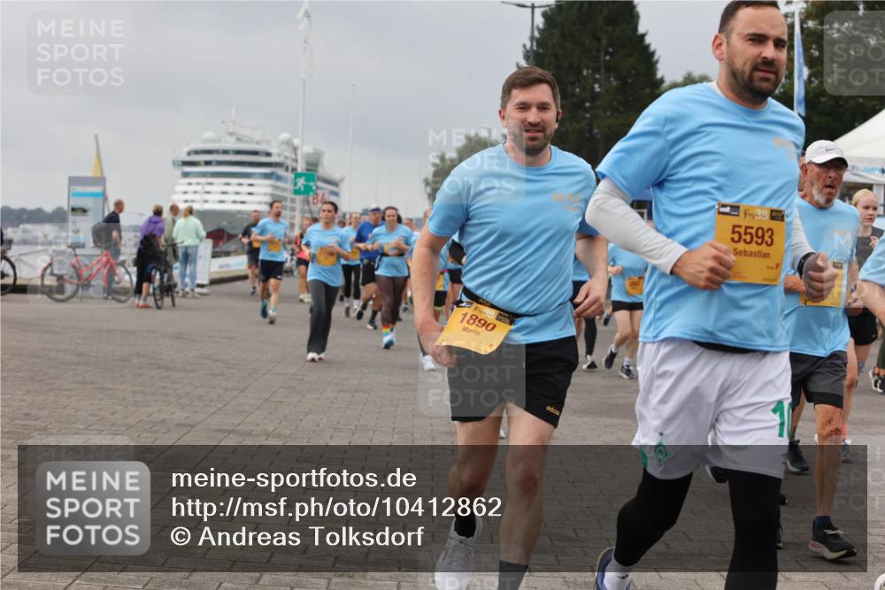 13.09.2026 - Kiel Lauf Andreas Tolksdorf http://msf.ph/oto/10412862 13.09.2026 10:03:23 Kiellinie 38, 1890, 4, 38, 5593 meine-sportfotos.de
