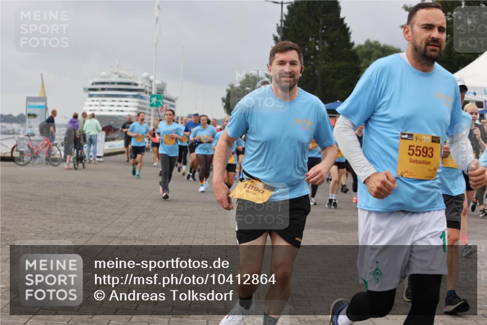 13.09.2026 - Kiel Lauf Andreas Tolksdorf http://msf.ph/oto/10412864 13.09.2026 10:03:23 Kiellinie 28, 1890, 138, 5593 meine-sportfotos.de