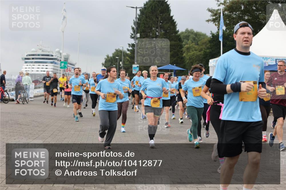 13.09.2026 - Kiel Lauf Andreas Tolksdorf http://msf.ph/oto/10412877 13.09.2026 10:03:26 Kiellinie 1779, 10721, 11156, 2940, 955, 0795, 4648 meine-sportfotos.de