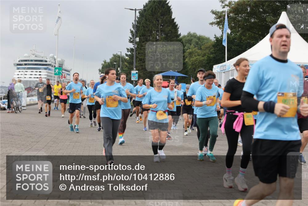 13.09.2026 - Kiel Lauf Andreas Tolksdorf http://msf.ph/oto/10412886 13.09.2026 10:03:26 Kiellinie 4, 1779, 10721, 1115, 2940 meine-sportfotos.de