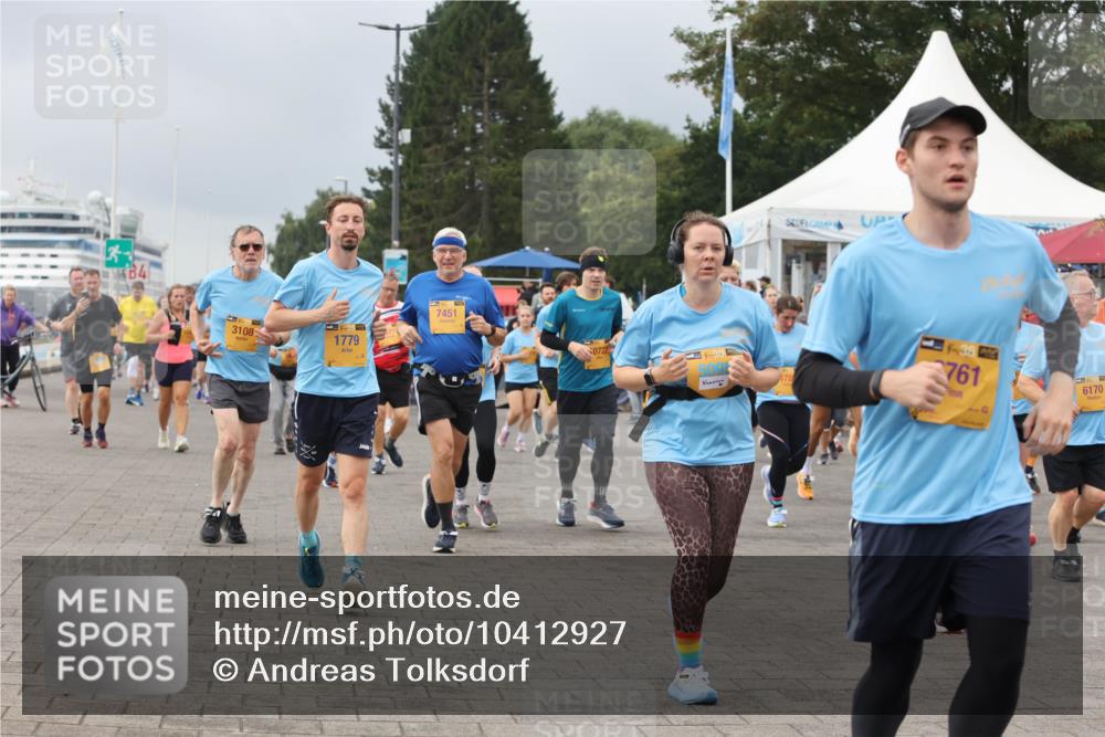 13.09.2026 - Kiel Lauf Andreas Tolksdorf http://msf.ph/oto/10412927 13.09.2026 10:03:30 Kiellinie 3108, 1779, 7451, 0722, 38, 509, 78, 11, 39, 761, 6170 meine-sportfotos.de