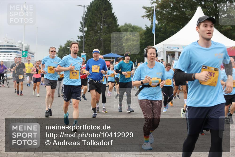 13.09.2026 - Kiel Lauf Andreas Tolksdorf http://msf.ph/oto/10412929 13.09.2026 10:03:30 Kiellinie 3108, 1779, 7451, 9722, 1138, 4782, 1, 39, 761, 170 meine-sportfotos.de