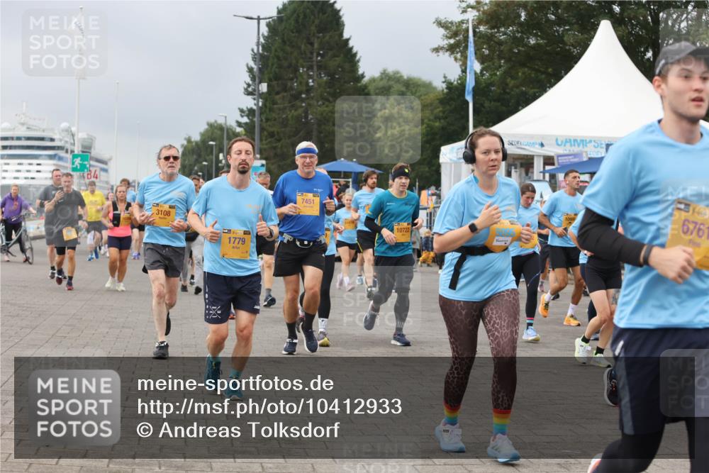 13.09.2026 - Kiel Lauf Andreas Tolksdorf http://msf.ph/oto/10412933 13.09.2026 10:03:30 Kiellinie 3108, 1779, 7451, 10722, 1098, 6761 meine-sportfotos.de