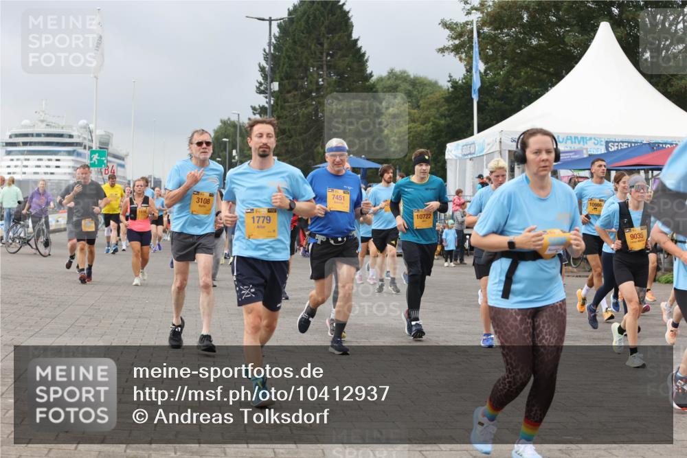 13.09.2026 - Kiel Lauf Andreas Tolksdorf http://msf.ph/oto/10412937 13.09.2026 10:03:30 Kiellinie 3108, 1779, 7451, 10722, 10986, 9035 meine-sportfotos.de